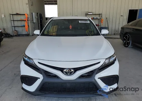 2021 Toyota Camry Se из США, поврежденный, VIN 4T1G11AKXMU559759